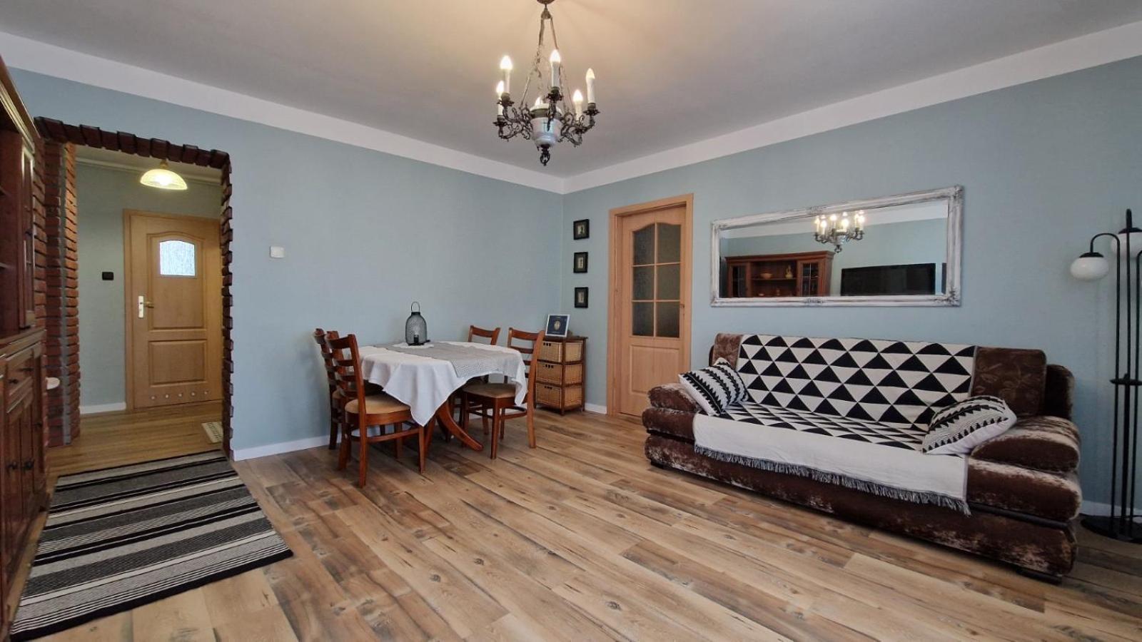 Apartament Classic Apartment Малборк Екстериор снимка